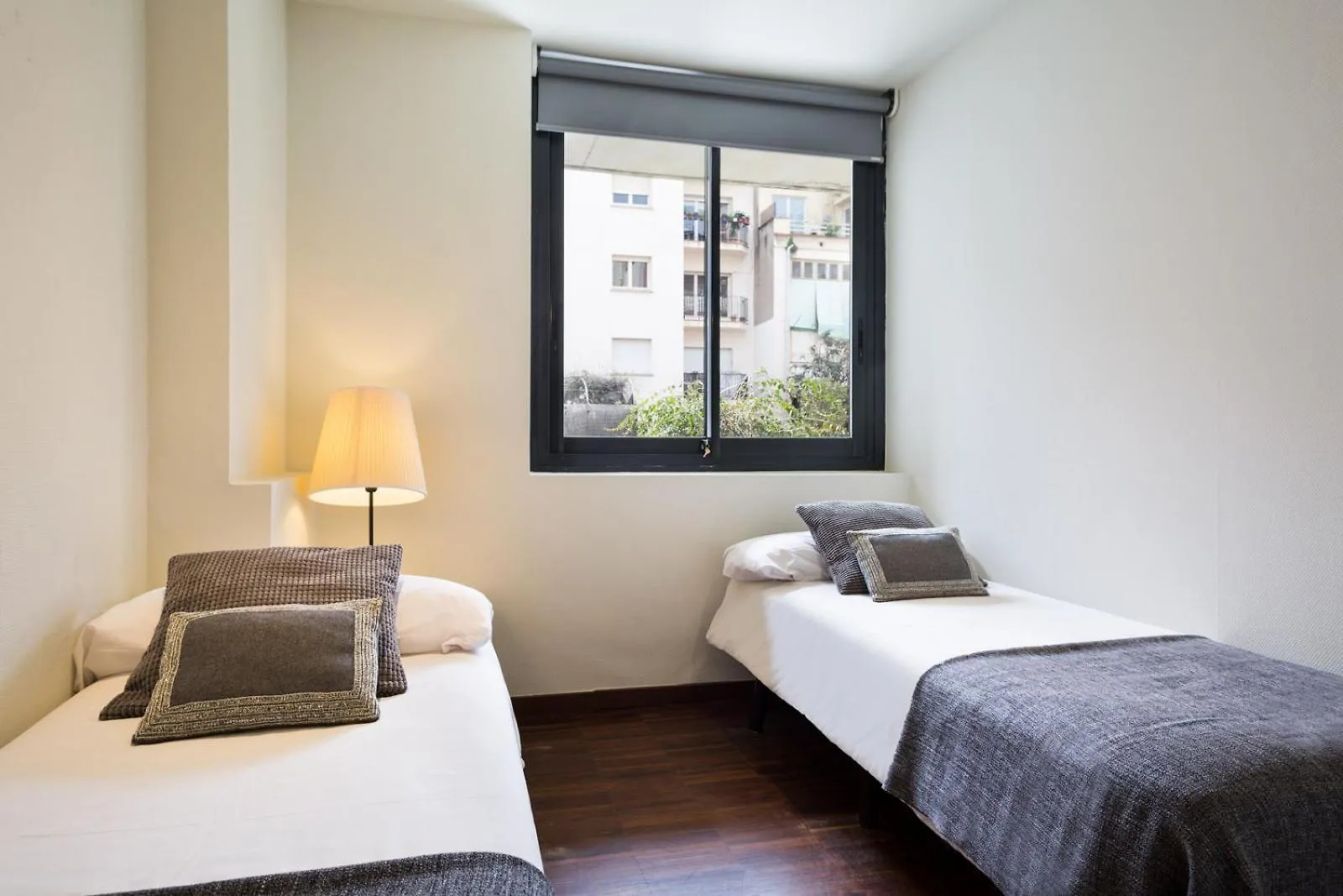 Apartment My Space Emirates - Modern Duplex With Private Garden And Swimming Pool Barcelona Spain